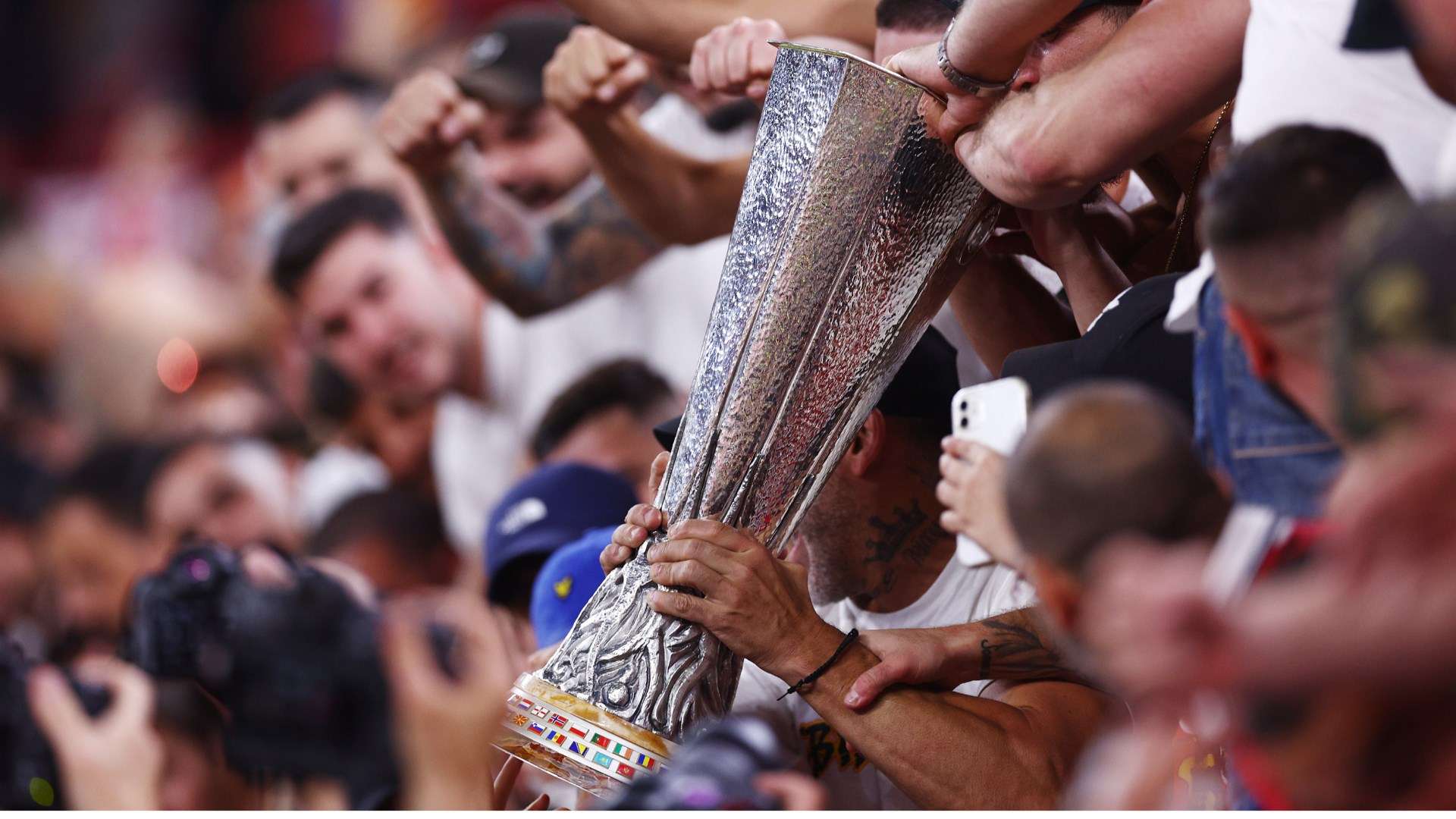 砺了队员们 砺了队员们